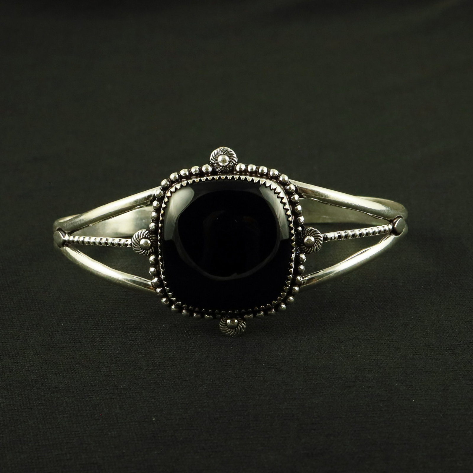 Natural Black Onyx Sterling Silver Plated Handmade Cuff Bangle: Product ID: 260611120613 Product - Handmade Silver Plated Cuff Bangle Metal - 92.5 Sterling Silver Plated Bangle Size - 7.5x5.5 CM (Adjustable) Gemstone - Black Onyx Gemstone Origin - India Gemstone S