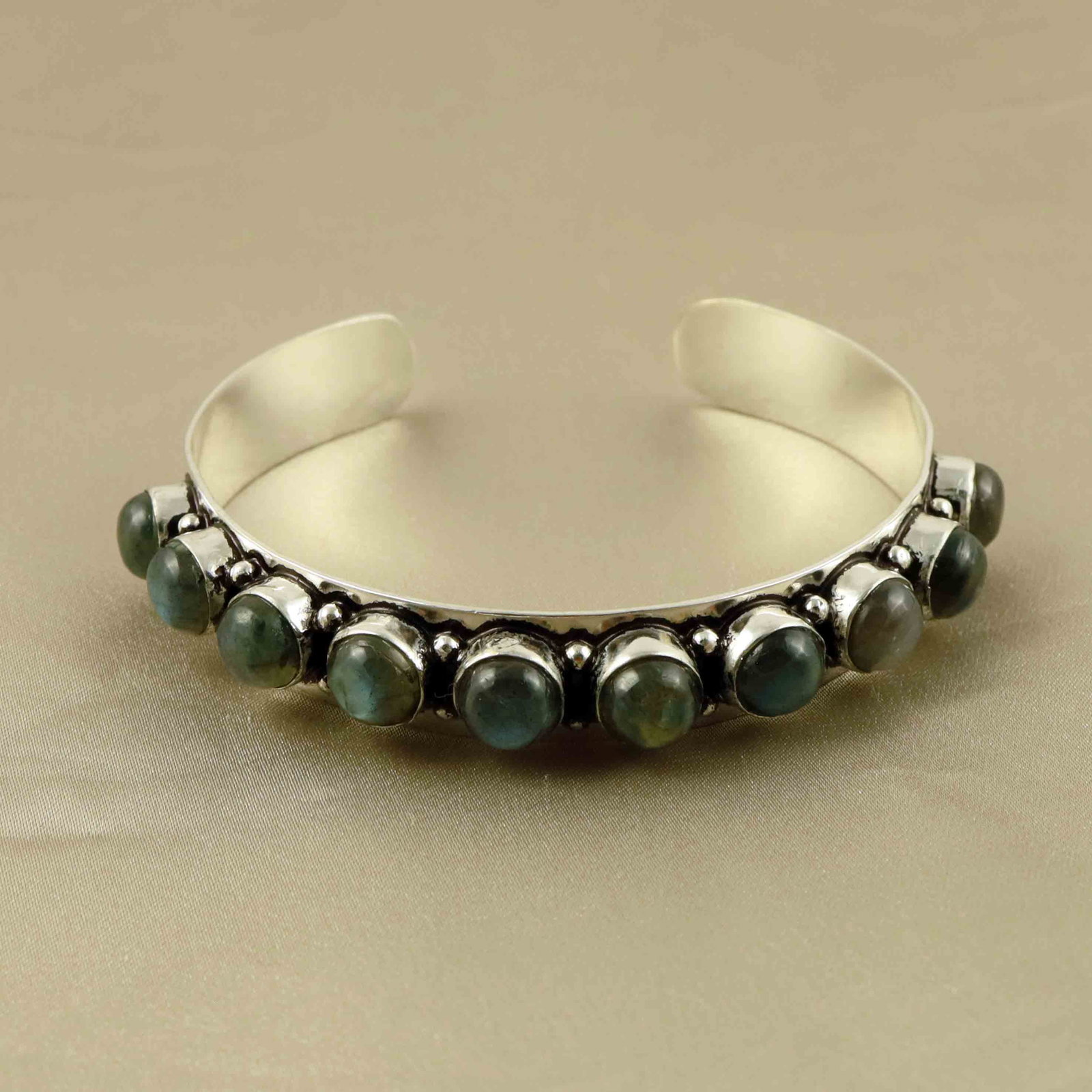 Natural 8MM Labradorite Sterling Silver Plated Handmade Cuff Bangle: Product ID: 260607182022 Product - Handmade Silver Plated Cuff Bangle Metal - 92.5 Sterling Silver Plated Bangle Size - 6.5x5.5 CM (Adjustable) Gemstone - Labradorite Gemstone Origin - Canada Gemstone