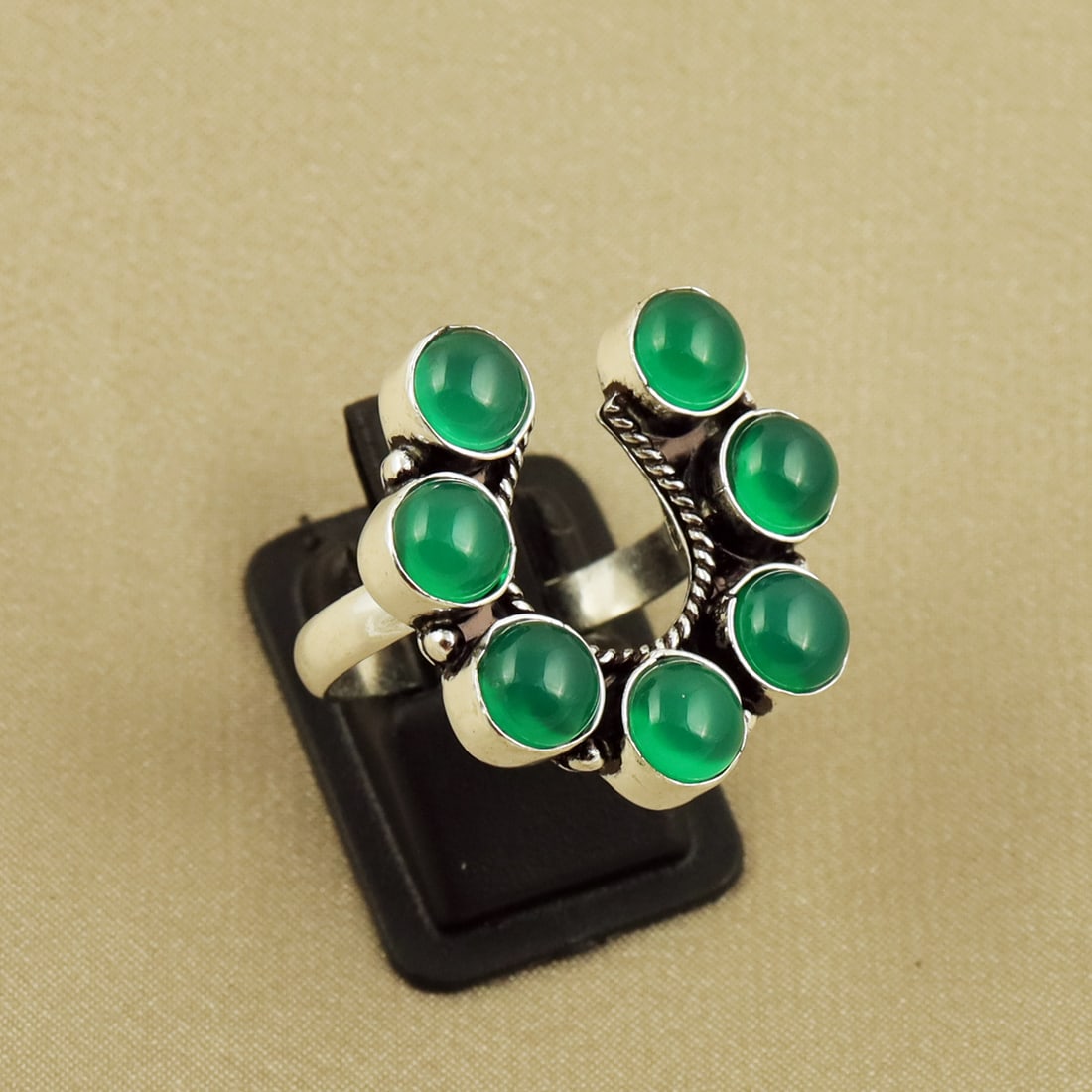 Natural Green Onyx Sterling Silver Plated Handmade Ring - 8.5MM: Product ID: 260820102620 Product - Handmade Silver Plated Ring Metal - 92.5 Sterling Silver Plated Ring Size - 8.5MM ( Adjustable ) Gemstone - Green Onyx Gemstone Origin - India Gemstone Size - 6MM ( 