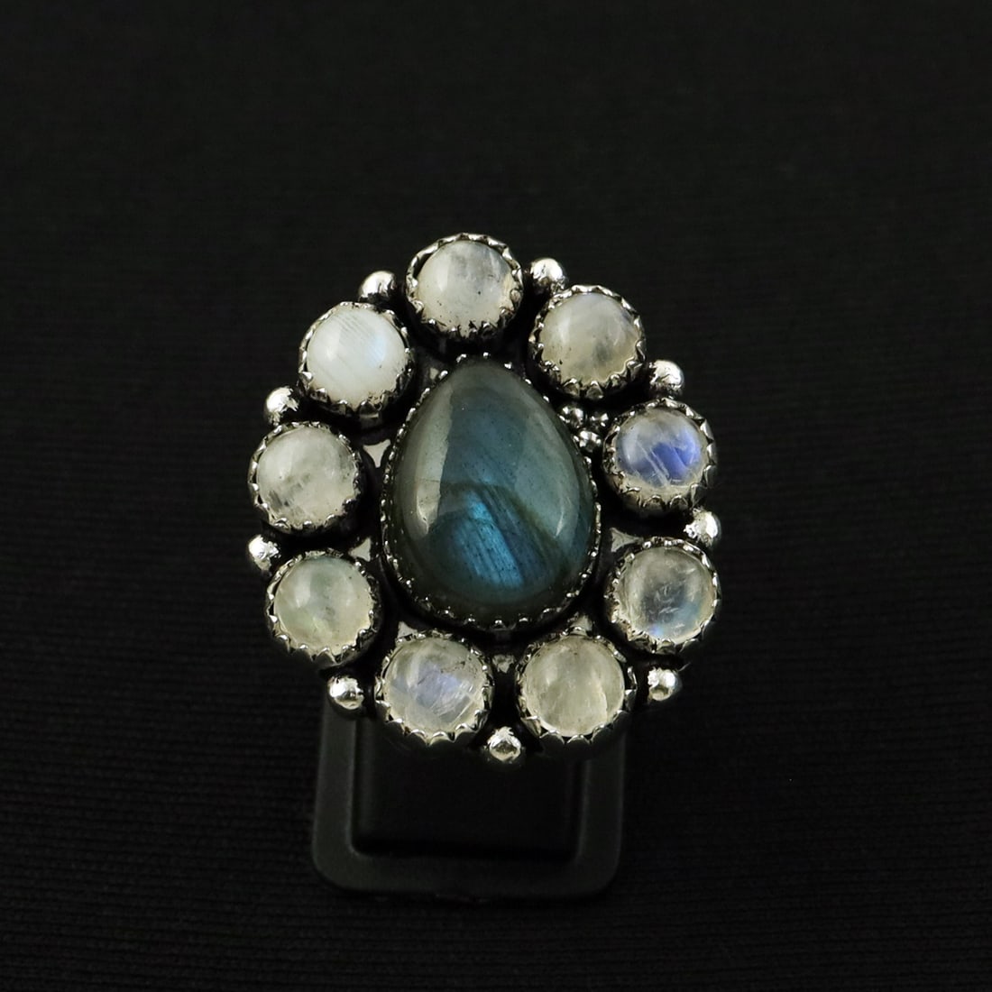 Natural Rainbow Moonstone & Labradorite Sterling Silver Plated Handmade Ring - 8MM ( Adjustable ): Product ID: 260822132425 Product - Handmade Silver Plated Ring Metal - 92.5 Sterling Silver Plated Ring Size - 8MM ( Adjustable ) Gemstone - Rainbow Moonstone & Labradorite Gemstone Origin - India & C