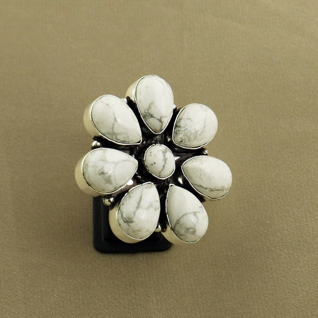 Natural Howlite Sterling Silver Plated Handmade Ring - 8MM: Product ID: 260821135520 Product - Handmade Silver Plated Ring Metal - 92.5 Sterling Silver Plated Ring Size - 8MM Gemstone - Howlite Gemstone Origin - Canada Gemstone Size - 10X14 MM ( 7 Stone ) , 8M
