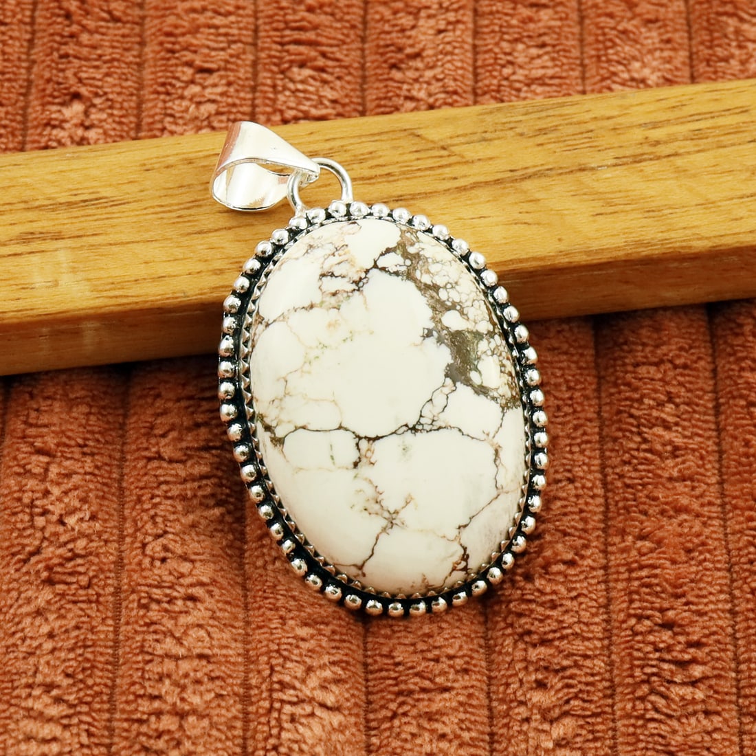 Natural Wild Horse 2 Micron Sterling Silver Plated Handmade Pendant: Product ID: 260802150453 Product - Handmade Silver Plated Pendant Metal - 92.5 2 Micron Sterling Silver Plated Gemstone - Wild Horse Gemstone Origin - United Sates Gemstone Shape - Oval Gemstone Size 