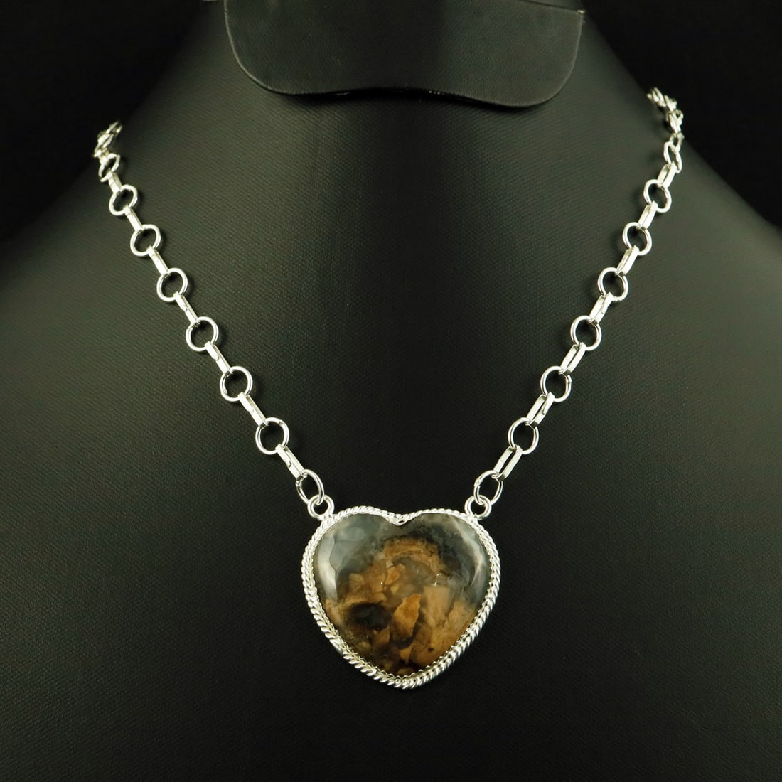 Natural Maligano Jasper 2 Micron Sterling Silver Plated Handmade Pendant Necklace: Product ID: 260728155941 Product - Handmade Silver Plated Pendant Necklace Metal - 92.5 2 Micron Sterling Silver Plated Necklace Pendant Length - 18 Inch Gemstone - Maligano Jasper Gemstone Origin - I