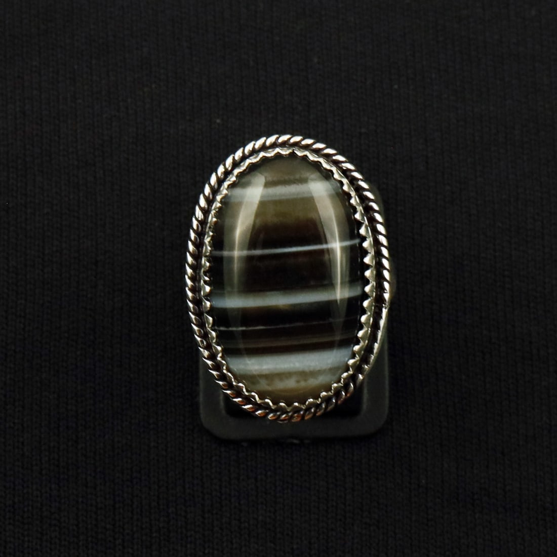 Natural Banded Agate 2 Micron Sterling Silver Plated Handmade Ring - 8MM ( Adjustable ): Product ID: 260722115116 Product - Handmade Silver Plated Ring Metal - 92.5 2 Micron Sterling Silver Plated Ring Size - 8MM ( Adjustable) Gemstone - Banded Agate Gemstone Origin - Brazil Gemstone Size
