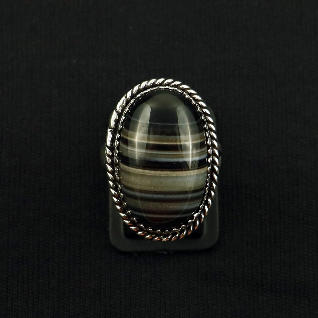 Natural Banded Agate 2 Micron Sterling Silver Plated Handmade Ring - 8.5MM ( Adjustable ): Product ID: 260722115025 Product - Handmade Silver Plated Ring Metal - 92.5 2 Micron Sterling Silver Plated Ring Size - 8.5MM ( Adjustable) Gemstone - Banded Agate Gemstone Origin - Brazil Gemstone Si
