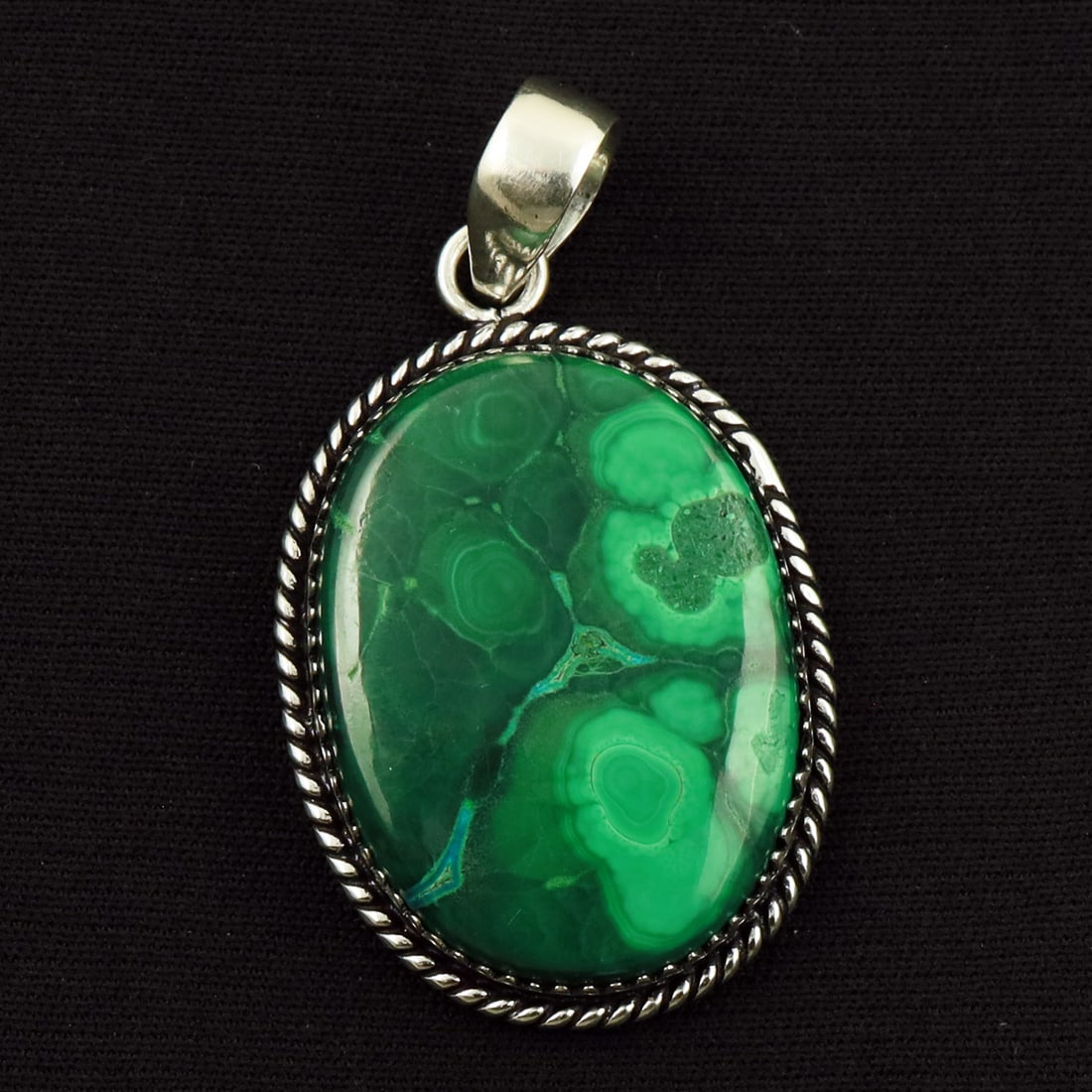 Natural Malachite Sterling Silver Plated Handmade Pendant: Product ID: 260714163159 Product - Handmade Silver Plated Pendant Metal - 92.5 Sterling Silver Plated Pendant Size - 3.5x2.5 CM Gemstone - Malachite Gemstone Origin - Democratic Republic of Congo Gems