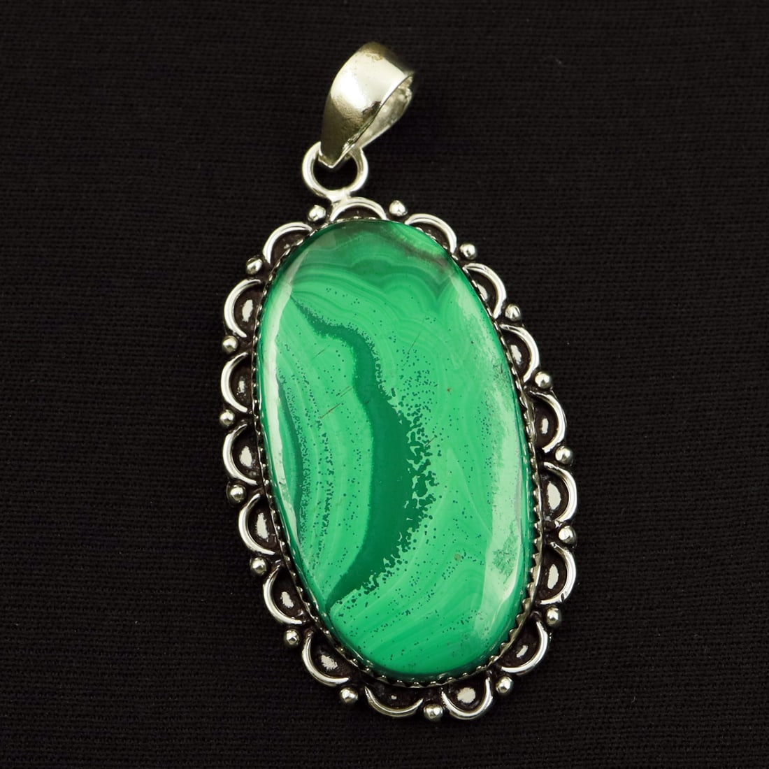 Natural Malachite Sterling Silver Plated Handmade Pendant: Product ID: 260714162716 Product - Handmade Silver Plated Pendant Metal - 92.5 Sterling Silver Plated Pendant Size - 4x2.5 CM Gemstone - Malachite Gemstone Origin - Democratic Republic of Congo Gemsto