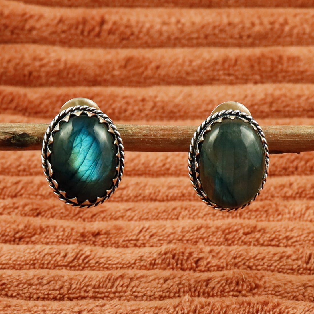 Natural Labradorite Sterling Silver Plated Handmade Stud Earring: Product ID: 260710135444 Product - Handmade Silver Plated Stud Earring Metal - 92.5 Sterling Silver Plated Earring Type - Stud Gemstone - Labradorite Gemstone Origin - Canada Gemstone Size - 12X16 MM 