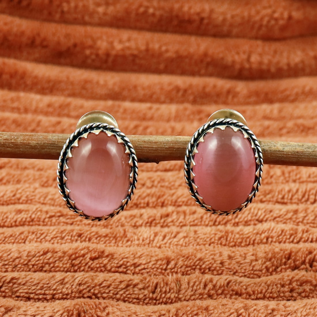 Natural Monalisa Sterling Silver Plated Handmade Stud Earring: Product ID: 260710134512 Product - Handmade Silver Plated Stud Earring Metal - 92.5 Sterling Silver Plated Earring Type - Stud Gemstone - Monalisa Gemstone Origin - India Gemstone Size - 12X16 MM ( 2 