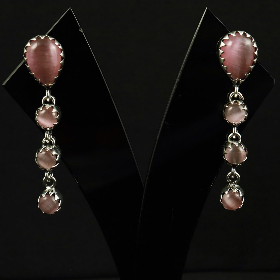 Natural Monalisa Sterling Silver Plated Handmade Stud Earring: Product ID: 260708161141 Product - Handmade Silver Plated Stud Earring Metal - 92.5 Sterling Silver Plated Earring Type - Stud Gemstone - Monalisa Gemstone Origin - India Gemstone Size - 10X14 MM ( 2 