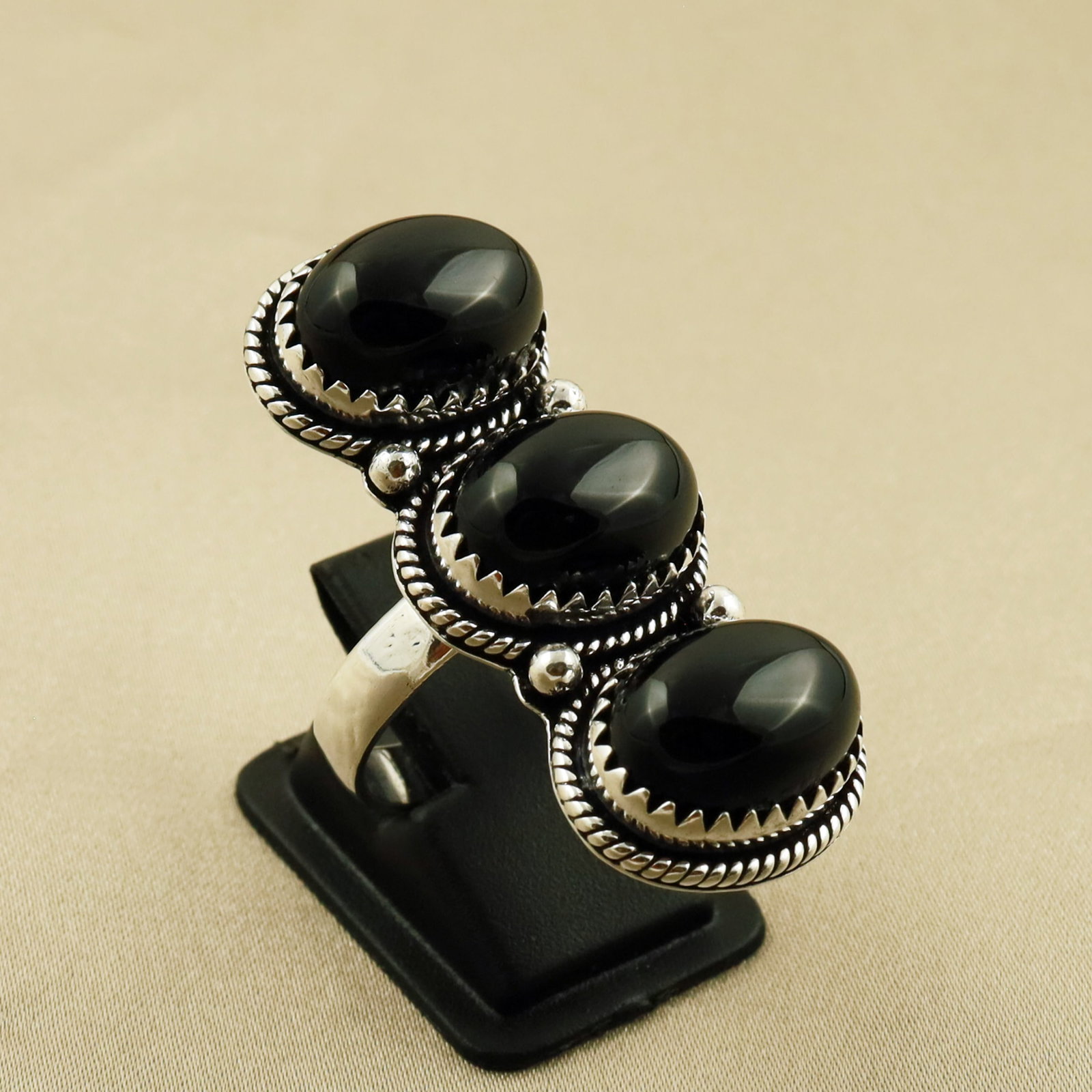 Natural Black Onyx Sterling Silver Plated Handmade Ring - 8.5MM: Product ID: 260703125911 Product - Handmade Silver Plated Ring Metal - 92.5 Sterling Silver Plated Ring Size - 8.5MM Gemstone - Black Onyx Gemstone Origin - India Gemstone Size - 10X14 MM ( 3 Stone ) 