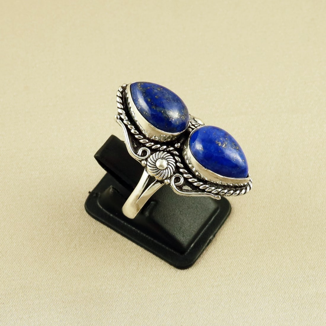 Natural Lapis Lazuli Sterling Silver Plated Handmade Ring - 10MM: Product ID: 260609131711 Product - Handmade Silver Plated Ring Metal - 92.5 Sterling Silver Plated Ring Size - 10MM Gemstone - Lapis Lazuli Gemstone Origin - Afghanistan Gemstone Size - 10X14 MM ( 2 S
