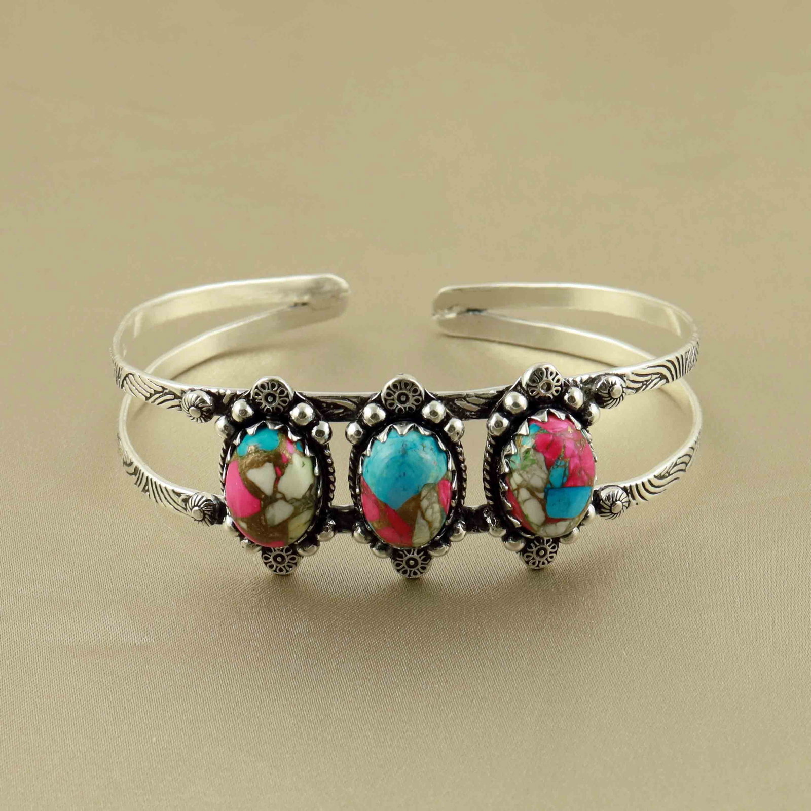 Natural Cotton Candy Sterling Silver Plated Handmade Cuff Bangle: Product ID: 260528182806 Product - Handmade Silver Plated Cuff Bangle Metal - 92.5 Sterling Silver Plated Bangle Size - 7x5 CM (Adjustable) Gemstone - Cotton Candy Gemstone Origin - United States Gems