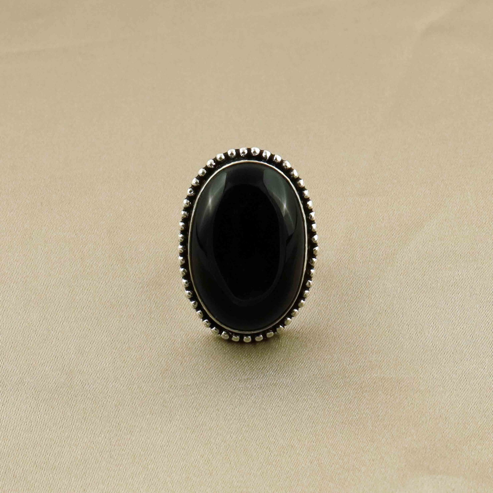 Natural Black Onyx Sterling Silver Plated Handmade Ring - 5.5MM: Product ID: 260528135333 Product - Handmade Silver Plated Ring Metal - 92.5 Sterling Silver Plated Ring Size - 5.5MM Gemstone - Black Onyx Gemstone Origin - India Gemstone Size - 2.5X2 CM Gemstone Sha