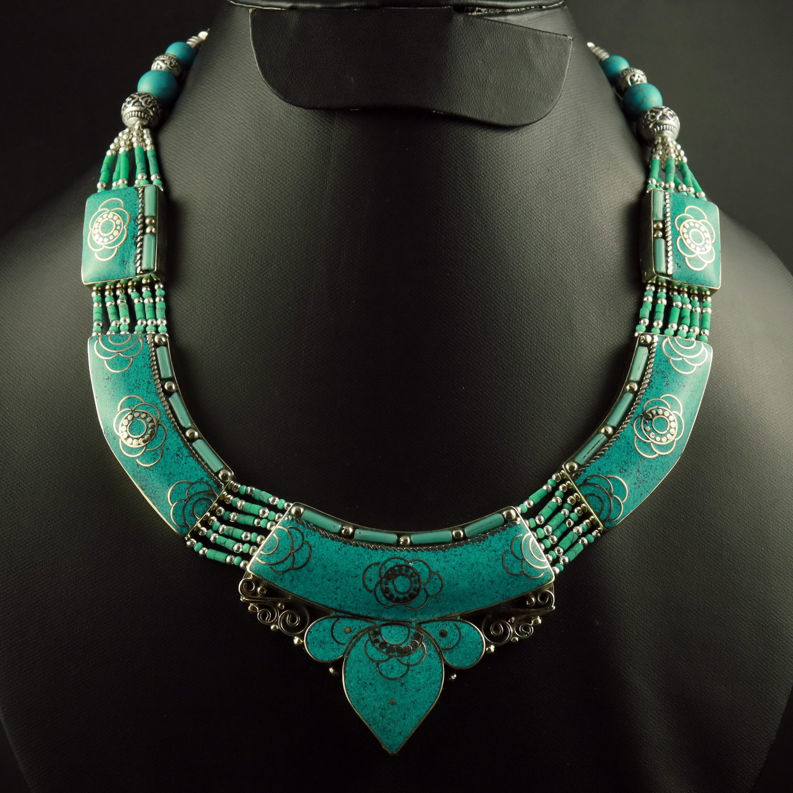 Tibetan Turquoise Handmade Tribal Bold Necklace: Product ID: 260519120506 Product - Tibetan Handmade Necklace Gemstone - Natural Turquoise Necklace Length - 18 Inch Necklace Weight - 135 Gram Approx Metal - Brass & Copper mix Metal Origin - Nepal Co