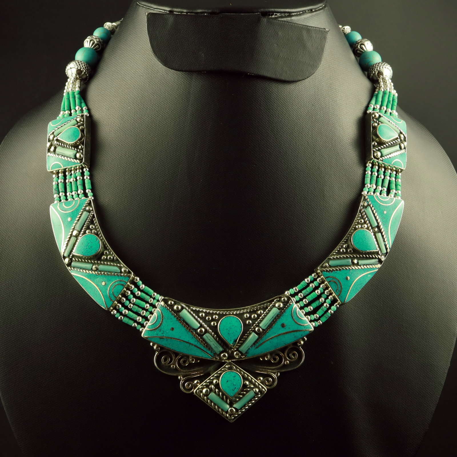 Tibetan Turquoise Handmade Boho Choker Necklace: Product ID: 260519120159 Product - Tibetan Handmade Necklace Gemstone - Natural Turquoise Necklace Length - 18 Inch Necklace Weight - 135 Gram Approx Metal - Brass & Copper mix Metal Origin - Nepal Co