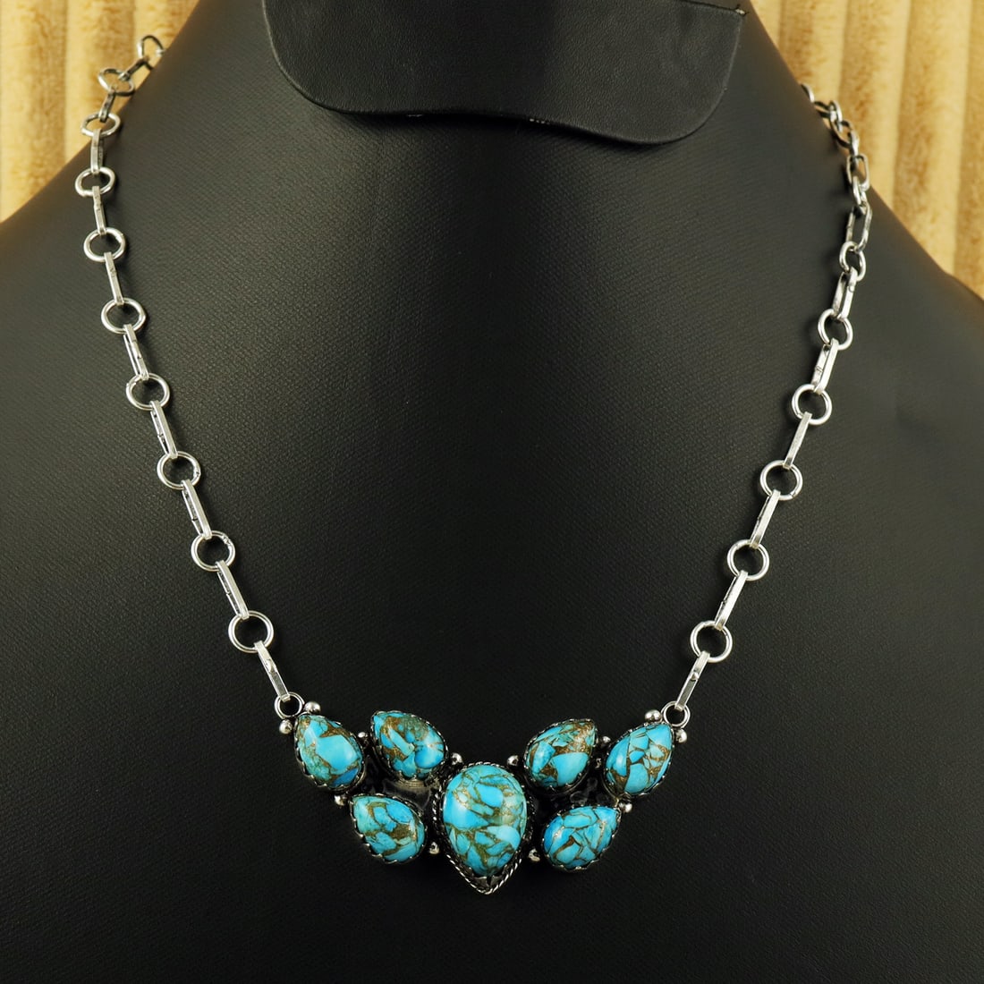 Natural Kingman Turquoise Sterling Silver Plated Handmade Necklace: Product ID: 260823142708 Product - Handmade Silver Plated Necklace Metal - 92.5 Sterling Silver Plated Necklace Length - 18 Inch Gemstone - Kingman Turquoise Gemstone Origin - United States Gemstone S