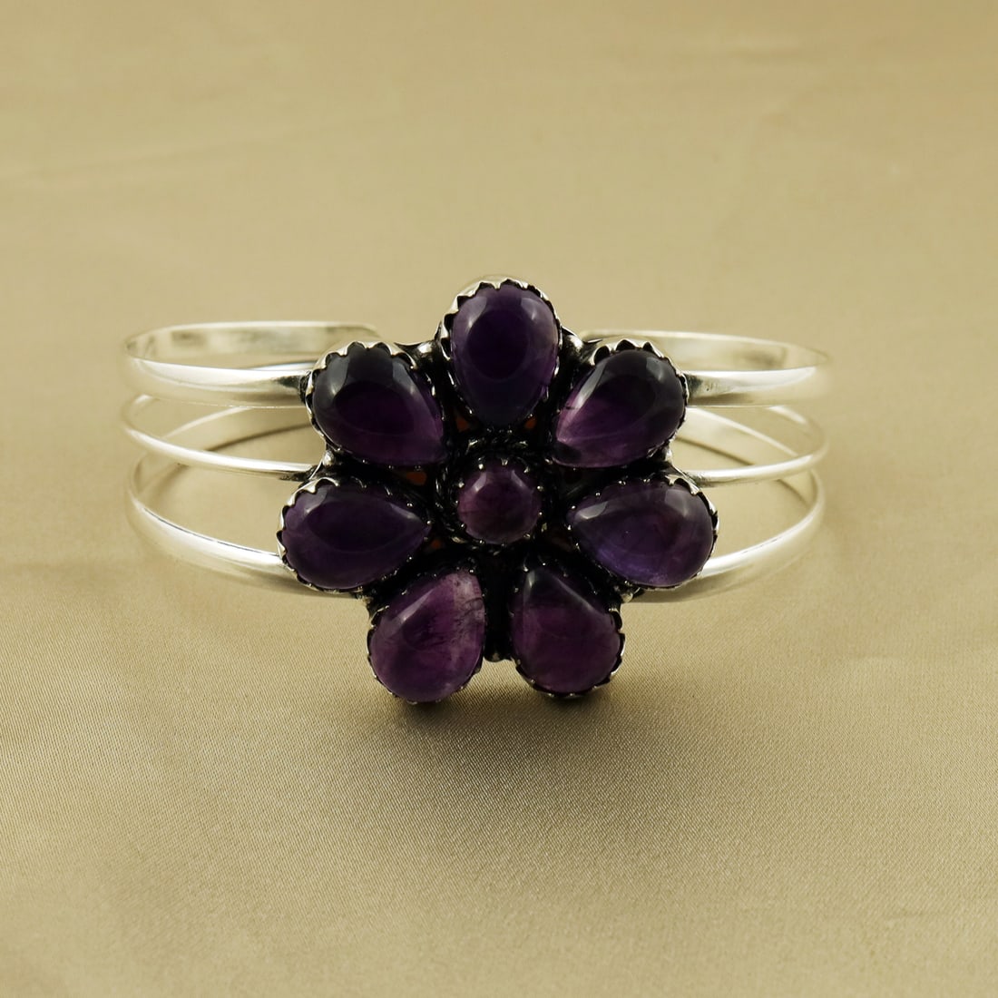 Natural Amethyst Sterling Silver Plated Handmade Cuff Bangle: Product ID: 260819182553 Product - Handmade Silver Plated Cuff Bangle Metal - 92.5 Sterling Silver Plated Bangle Size - 7x5 CM (Adjustable) Gemstone - Amethyst Gemstone Origin - Africa Gemstone Size -