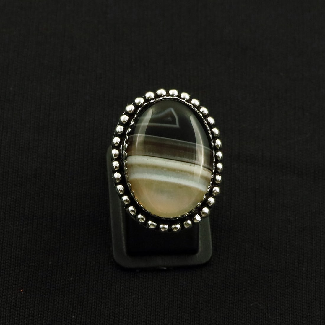 Natural Banded Agate 2 Micron Sterling Silver Plated Handmade Ring - 8MM ( Adjustable ): Product ID: 260729123048 Product - Handmade Silver Plated Ring Metal - 92.5 2 Micron Sterling Silver Plated Ring Size - 8MM ( Adjustable) Gemstone - Banded Agate Gemstone Origin - India Gemstone Size 