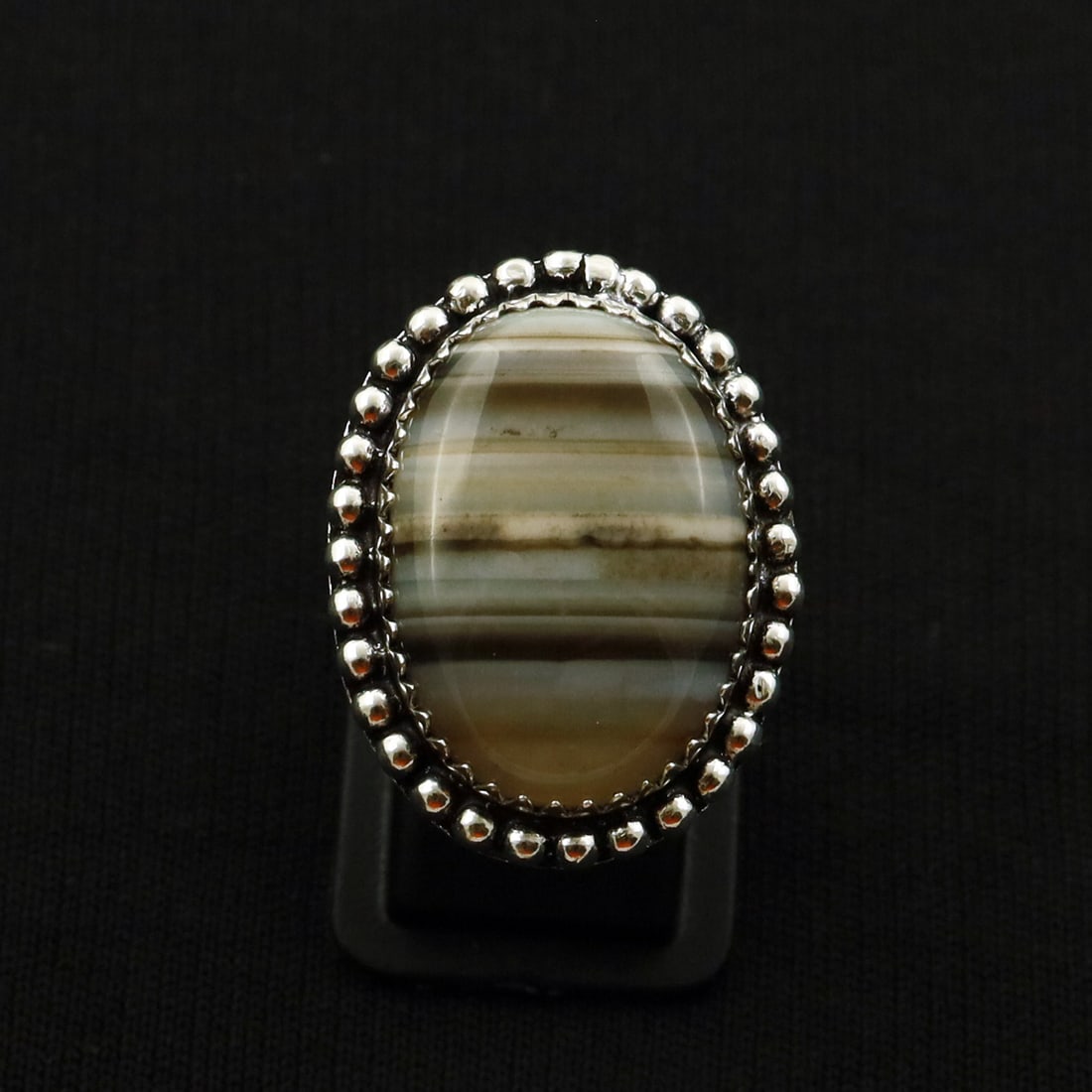 Natural Banded Agate 2 Micron Sterling Silver Plated Handmade Ring - 8MM: Product ID: 260721153347 Product - Handmade Silver Plated Ring Metal - 92.5 Sterling Silver Plated Ring Size - 8MM Gemstone - Banded Agate Gemstone Origin - Brazil Gemstone Size - 2.5X1.5 CM Gemstone 