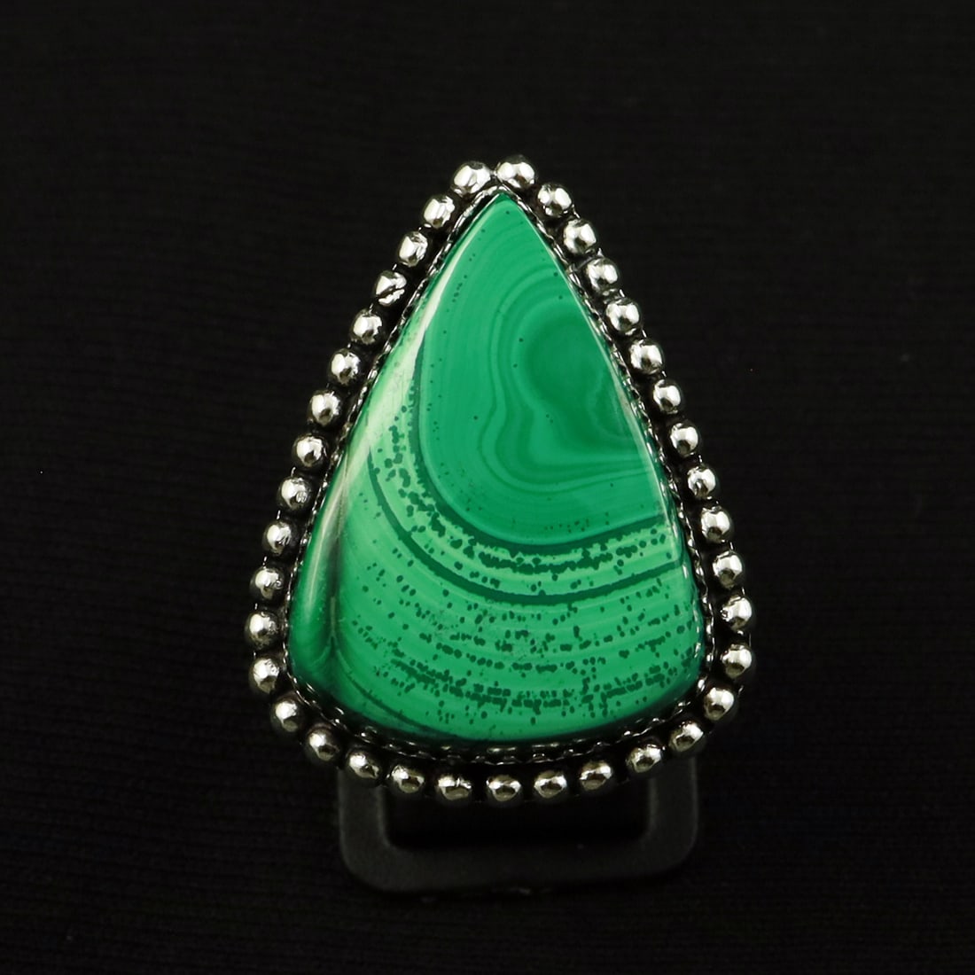 Natural Malachite Sterling Silver Plated Handmade Ring - 9.5MM: Product ID: 260711184729 Product - Handmade Silver Plated Ring Metal - 92.5 Sterling Silver Plated Ring Size - 9.5MM Gemstone - Malachite Gemstone Origin - Democratic Republic of Congo Gemstone Size -
