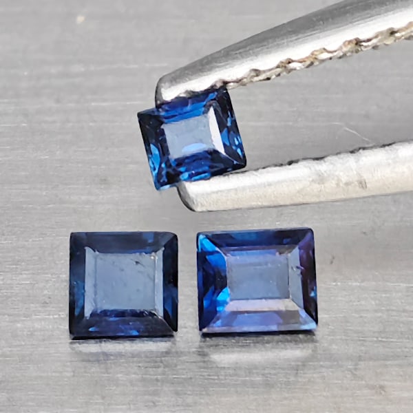 Natural Blue Sapphire Gemstones 0.35 Ct. 3 Pcs. Mixed Shape and Mixed Size: Product ID: 806012406 Product Name: Natural Blue Sapphire Weight: 0.35 CT. Size: 3 x 2.5 x 1.9 to 2.4 x 2.1 x 1.5 MM. Shape: Mixed Shape Color: Blue Clarity:SI1 Luster: Good Gems Origin: Madagascar Tr