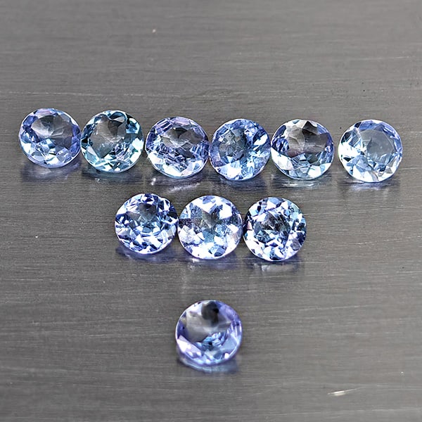 Natural Violetish Blue Tanzanite Gemstones 1.53 Ct. 10 Pcs. Round Shape 3.6 Mm.: Product ID: 807015092 Product Name: Natural Weight: 1.53 CT. Size: 3.6 x 3.6 x 2.3 MM. Shape: Round Color: Violetish Blue Clarity:VSI Luster: Good Gems Origin: Tanzania Treatment: Heated Crystal Struc