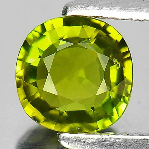 Natural Yellowish Green Tourmaline Gemstones 0.98 Ct. Oval Shape 6.4 x 6.4 Mm.: Product ID: 807246216 Product Name: Natural Tourmaline Weight: 0.98 CT. Size: 6.4 x 6.4 x 3.4 MM. Shape: Oval Color: Yellowish Green Clarity:VSI Luster: Good Gems Origin: Nigeria Treatment: Unheated C