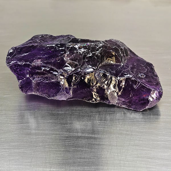 Natural Purple Amethyst Gemstones 297.23 Ct. Rough Shape 63 x 26 Mm. (1 of 3)