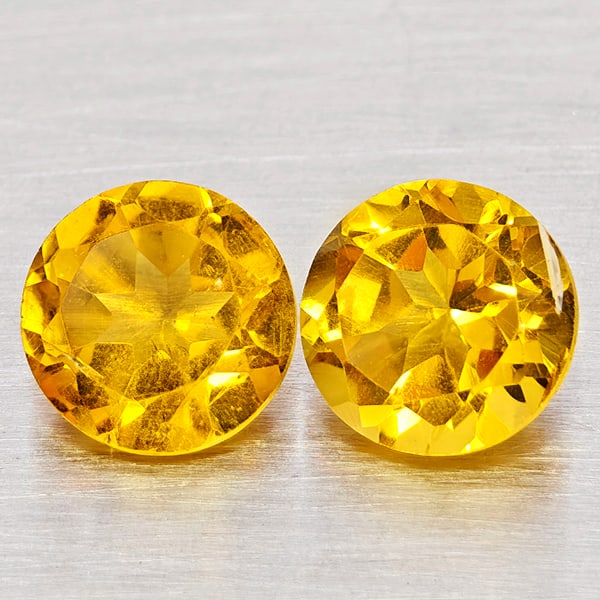 Natural Yellow Citrine Gemstones 2.57 Ct. 2 Pcs. Round Shape 7.2 Mm.: Product ID: 801815350 Product Name: Natural Citrine Weight: 2.57 CT. Size: 7.2 x 7.2 x 4.2 MM. Shape: Round Shape Color: Yellow Clarity:VSI Luster: Very Good Gems Origin: Brazil Treatment: Unheated Cr