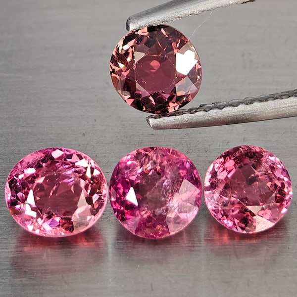 Natural Pink Tourmaline Gemstones 2.91 Ct. 4 Pcs. Round Shape 5.5 Mm.: Product ID: 807251428 Product Name: Natural Tourmaline Weight: 2.91 CT. Size: 5.5 x 5.5 x 3.9 MM. Shape: Round Shape Color: Pink Clarity:SI1 Luster: Good Gems Origin: Nigeria Treatment: Unheated Cryst