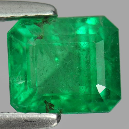 Natural Green Emerald Gemstones 1.49 Ct. Octagon Shape 7.05 x 6.10 Mm. (1 of 4)