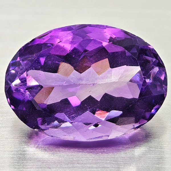 Natural Purple Amethyst Gemstones 8.52 Ct. Oval Shape 15.3 x 11 Mm. (1 of 3)