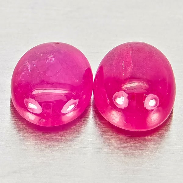 Natural Pink Red Jonson Ruby Gemstones 1.23 Ct. 2 Pcs Oval Cabochon Shape 5.2 x 4.2 Mm.: Product ID: 805935697 Product Name: Natural Ruby Weight: 1.23 CT. Size: 5.2 x 4.2 x 2.5 MM. Shape: Oval Cabochon Color: Pink Red Clarity:Semi - Transparent Luster: Good Gems Origin: Mozambique Treatme