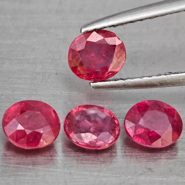Natural Pinkish Red Ruby Gemstones 3.03 Ct. 4 Pcs Oval Shape 5.6 x 5 Mm.: Product ID: 805935952 Product Name: Natural Ruby Weight: 3.03 CT. Size: 5.6 x 5 x 2.5 MM. Shape: Oval Shape Color: Pinkish Red Clarity:SI1 Luster: Good Gems Origin: Madagascar Treatment: Heated (Lead-