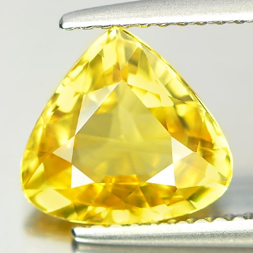 Natural Yellow Sapphire Gemstones 2.74 Ct. Pear Shape 9.5 x 8.9 Mm. (1 of 3)