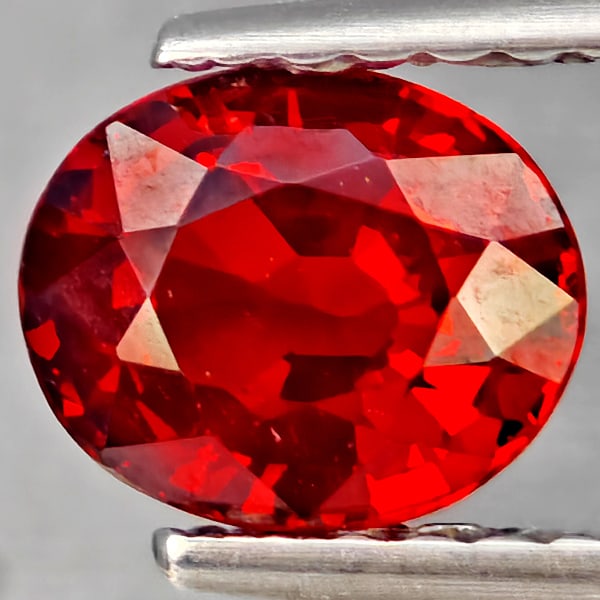 Natural Orangish Red Spessartine Garnet Gemstones 1.09 Ct. Oval Shape 6.5 x 5.4 Mm.: Product ID: 802937383 Product Name: Natural Garnet Weight: 1.09 CT. Size: 6.5 x 5.4 x 3.5 MM. Shape: Oval Shape Color: Orangish Red Clarity:SI1 Luster: Good Gems Origin: Namibia Treatment: Unheated Cr