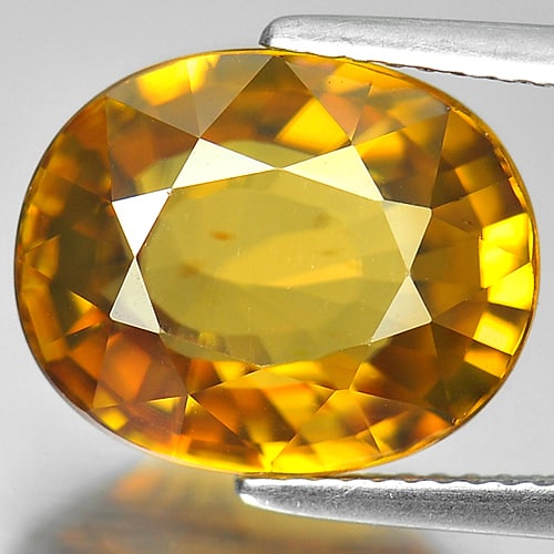 Natural Yellow Zircon Gemstones 11.26 Ct. Oval Shape 13.5 x 11 Mm. (1 of 3)