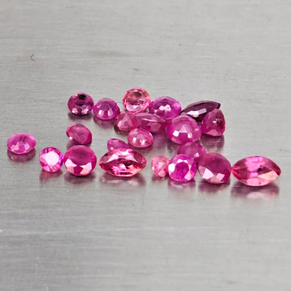 Natural Purplish Pink Mogkok Ruby Gemstones 1.28 Ct. 21 Pcs. Mixed Shape And Mixed Size (1 of 3)