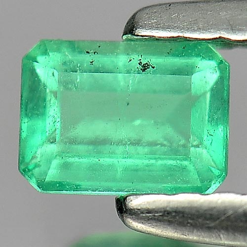 Natural Green Emerald Gemstones 0.31 Ct. Octagon Shape 4.7 x 3.5 Mm.: Product ID: 802403159 Product Name: Natural Emerald Weight: 0.31 CT. Size: 4.7 x 3.5 x 2.4 MM. Shape: Octagon Color: Green Clarity:SI Luster: Good Gems Origin: Columbia Treatment: Unheated Crystal Str