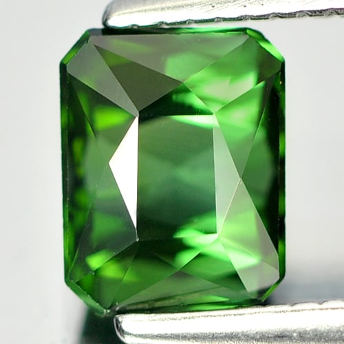 Natural Green Tourmaline Gemstones 1.04 Ct. Octagon Shape 6 x 4.8 Mm.: Product ID: 807231779 Product Name: Natural Tourmaline Weight: 1.04 CT. Size: 6 x 4.8 x 4.4 MM. Shape: Octagon Color: Green Clarity:VVS Luster: Good Gems Origin: Nigeria Treatment: Unheated Crystal St