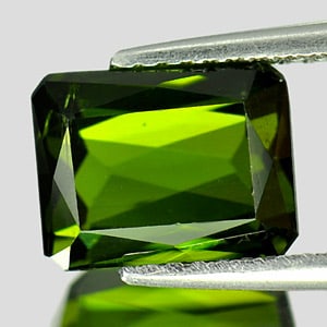 Natural Green Tourmaline Gemstones 3.83 Ct. Octagon Shape 9.2 x 7.1 Mm. (1 of 1)