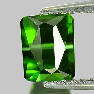 Natural Green Tourmaline Gemstone 1.01 Ct. Octagon Shape 5.1 x 6.4 Mm.: Product ID: 807237698 Product Name: Natural Tourmaline Weight: 1.01 CT. Size: 5.1 x 6.4 x 4.1 MM. Shape: Octagon Color: Green Clarity:SI Luster: Good Gems Origin: Nigeria Treatment: Unheated Crystal S