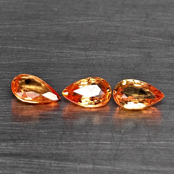 Natural Orange Yellow Songea Sapphire Gemstones 1.11 Ct. 3 Pcs. Pear Shape 6.4 x 5.3 Mm.: Product ID: 806130631 Product Name: Natural Green Sapphire Weight: 1.11 CT. Size: 6.4 x 5.3 x 3.8 MM. Shape: Oval Color: Green Clarity:VSI Luster: Good Gems Origin: Bangkaja, Thailand Treatment: Warm 