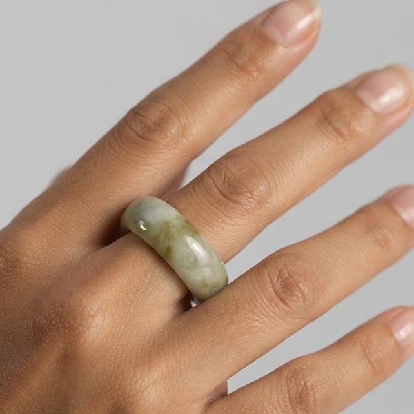 Natural Genuine Mutil-Color Green Jade Gemstones 25.70 Ct. Round Cabochon Shape Ring Size 9.5: Product ID: 819816271 Product Name: Natural Jade Weight: 25.70 CT. Size: MM. Shape: Round Cabochon Color: Multi-Color Green Clarity:Opaque Luster: Good Gems Origin: Thailand Treatment: Unheated Crysta