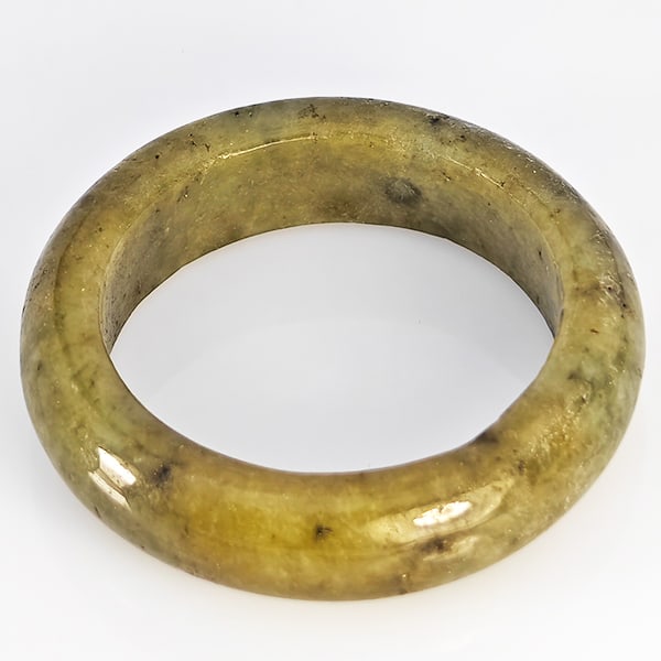Natural Genuine Mutil-Color Green Jade Gemstones 21.35 Ct. Round Cabochon Shape Ring Size 9.5: Product ID: 819816276 Product Name: Natural Jade Weight: 21.35 CT. Size: MM. Shape: Round Cabochon Color: Multi-Color Green Clarity:Opaque Luster: Good Gems Origin: Thailand Treatment: Unheated Crysta