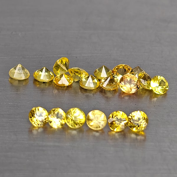 Natural Greenish Yellow Sapphire Gemstones 1.06 Ct. Oval Shape 6.9 x 5.7 Mm.: Product ID: 806130656 Product Name: Natural Green Sapphire Weight: 1.06 CT. Size: 6.9 x 5.7 x 7.8 MM. Shape: Oval Color: Greenish Yellow Clarity:VVS Luster: Good Gems Origin: Thailand Treatment: Heate