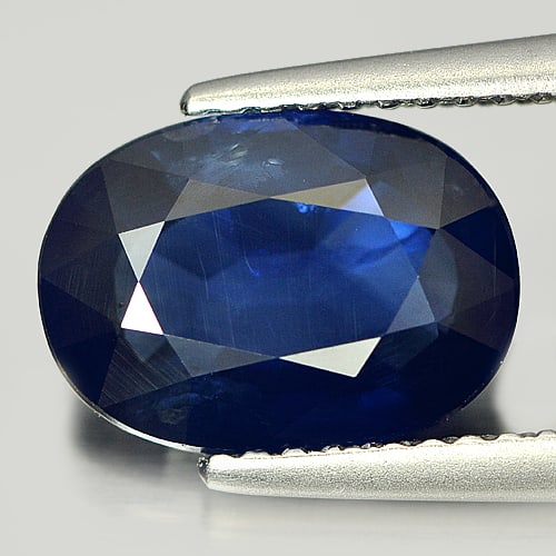 Natural Blue Sapphire Gemstones 3.28 Ct. Oval Shape 10.57 x 7.58 Mm.: Product ID: 806007978 Product Name: Natural Blue Sapphire Weight: 3.28 CT. Size: 10.57 x 7.58 x 4.26 MM. Shape: Oval Color: Blue Clarity:VVS Luster: Good Gems Origin: Thailand Treatment: Heated Crysta
