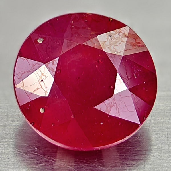 Natural Red Ruby Gemstones 3.16 Ct. Round Shape 8.1 Mm. (1 of 3)