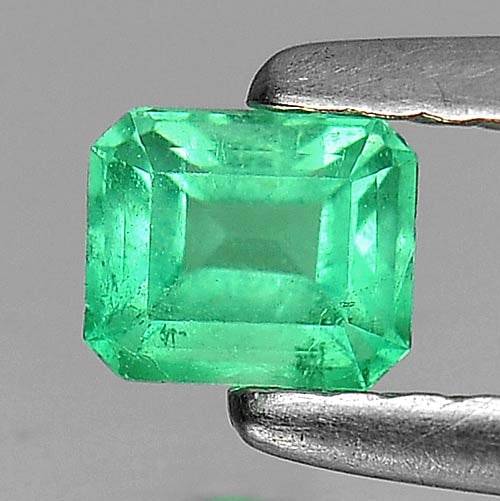 Natural Green Emerald Gemstones 0.26 Ct. Octagon Shape 4.1 x 3.5 Mm.: Product ID: 802402760 Product Name: Natural Emerald Weight: 0.26 CT. Size: 4.1 x 3.5 x 2.7 MM. Shape: Octagon Color: Green Clarity:SI Luster: Good Gems Origin: Columbia Treatment: Unheated Crystal Str